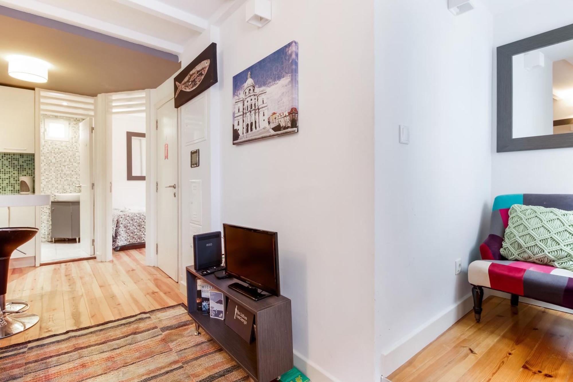 024 B - Cosy Retreat In Madragoa -Lisbon Apartment Екстериор снимка