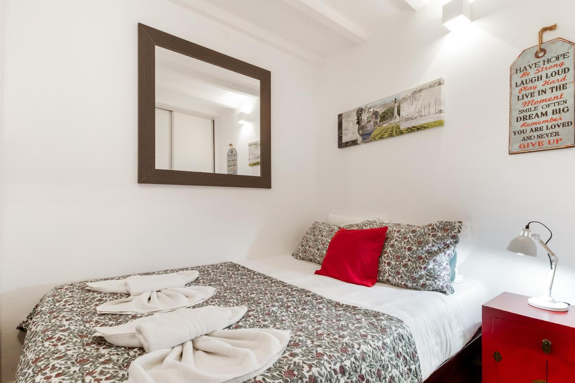 024 B - Cosy Retreat In Madragoa -Lisbon Apartment Екстериор снимка